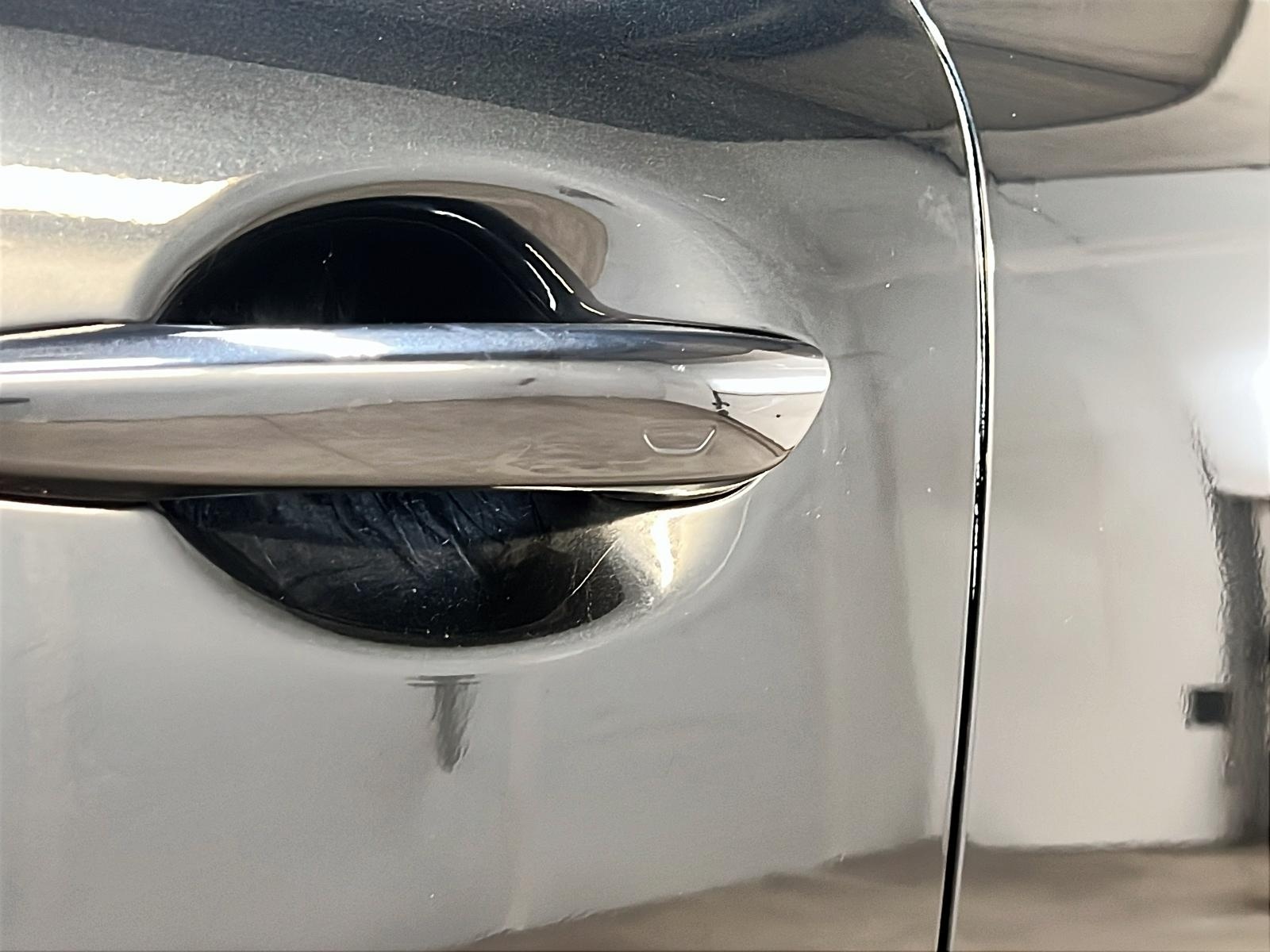Mazda MX-30 2023 - Image #27