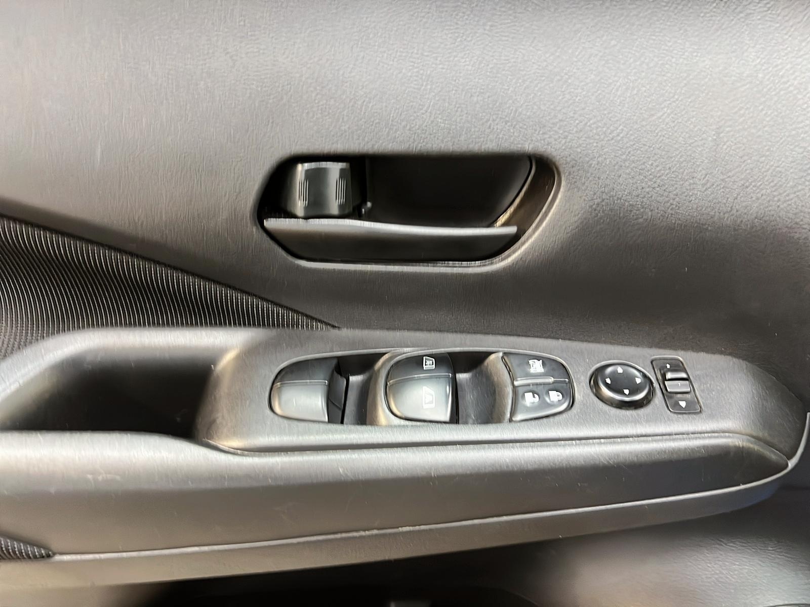 Nissan Kicks S 2022 - image #21
