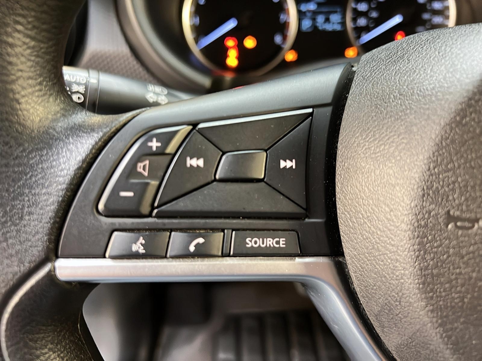 Nissan Kicks S 2022 - image #19