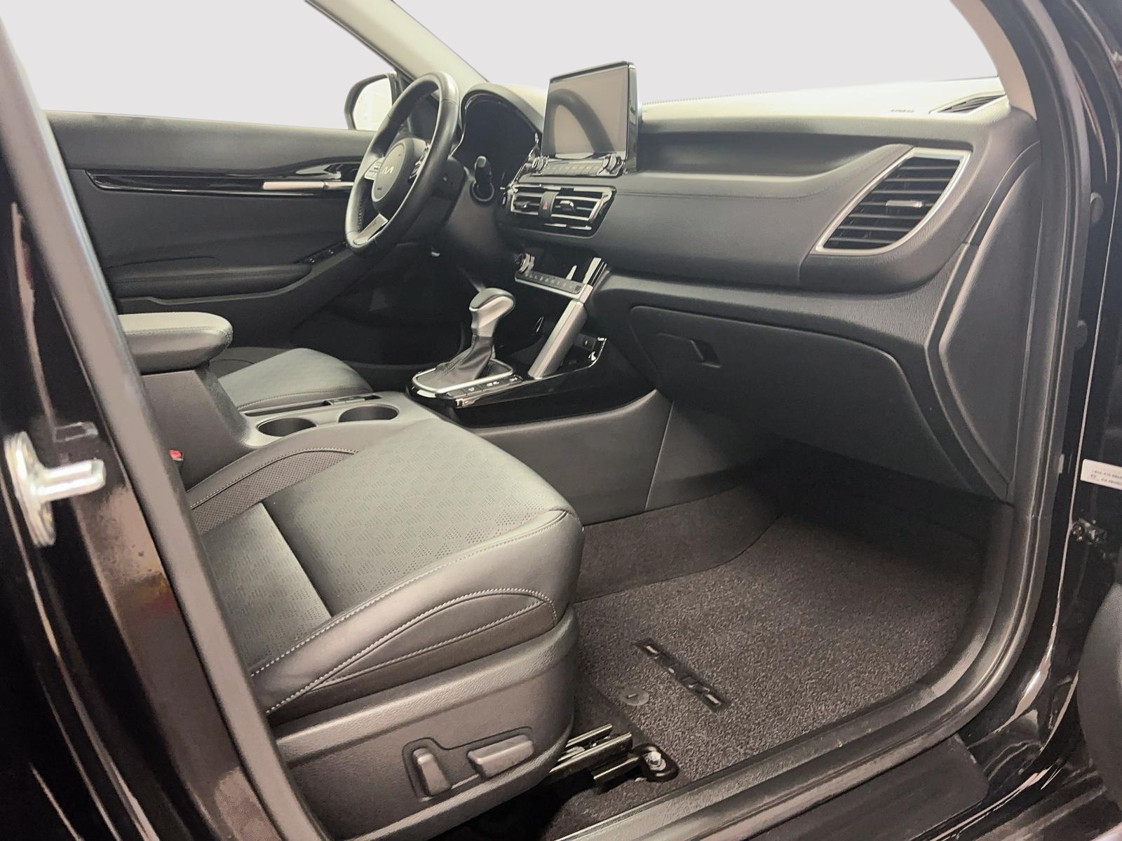 Kia SELTOS EX PREMIUM CUIR TOIT NAV 4RM 2023 - image #8