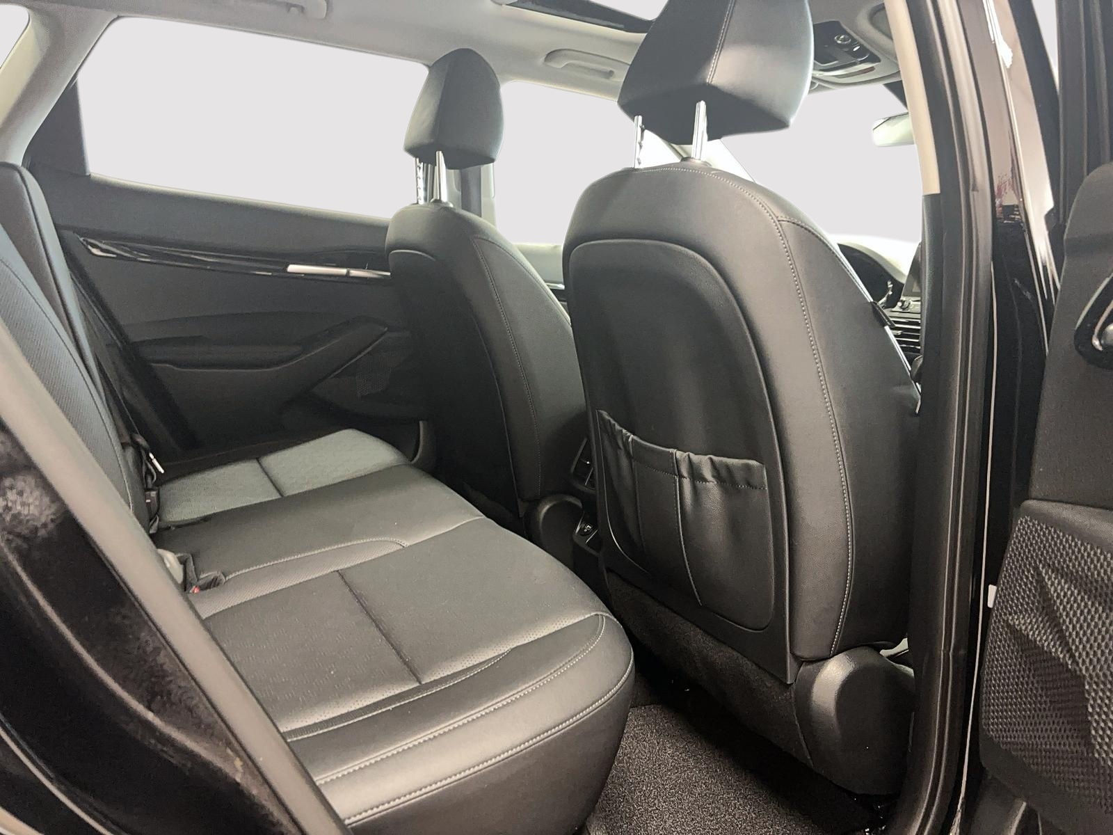 Kia SELTOS EX PREMIUM CUIR TOIT NAV 4RM 2023 - image #9