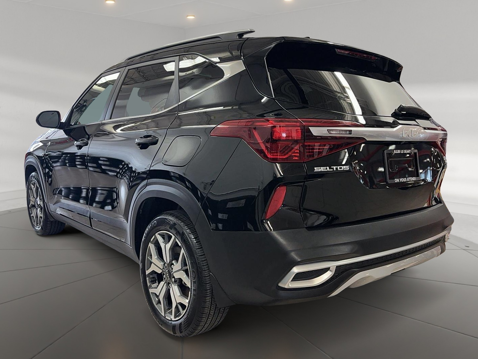 Kia SELTOS EX PREMIUM CUIR TOIT NAV 4RM 2023 - image #6