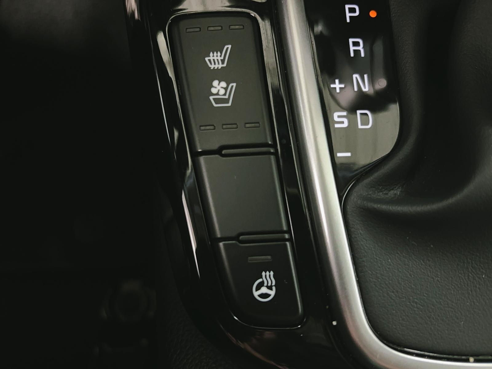 Kia SELTOS EX PREMIUM CUIR TOIT NAV 4RM 2023 - image #13