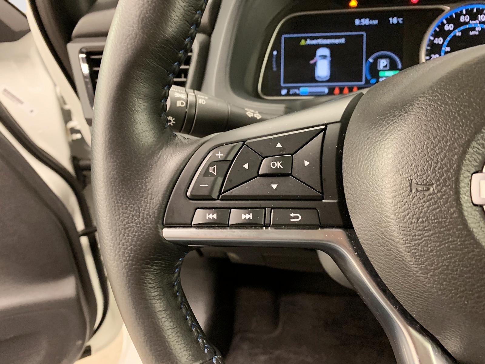 Nissan Leaf SV NAV 2023 - image #20
