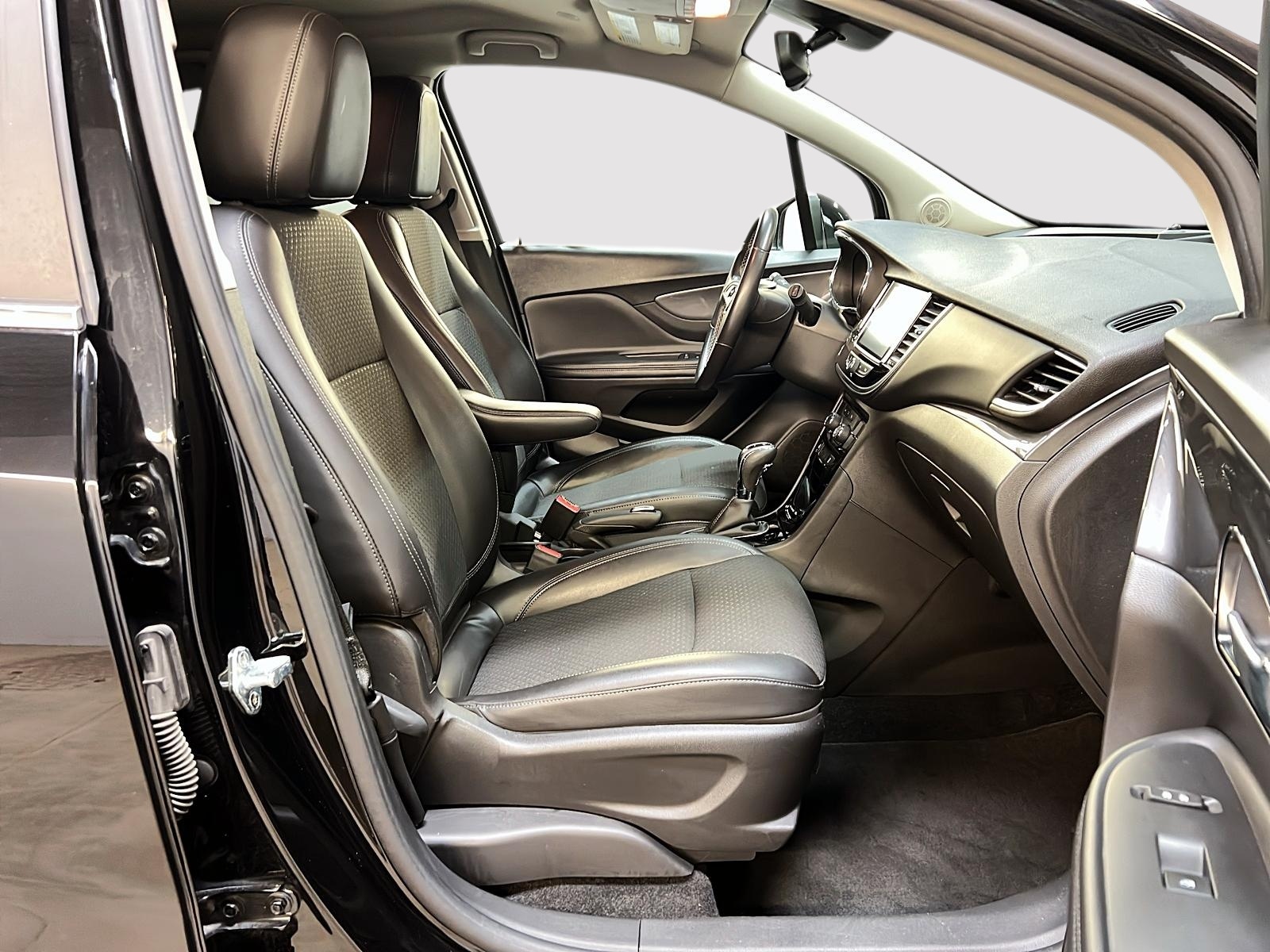 Buick Encore PREFERRED 2020 - image #8