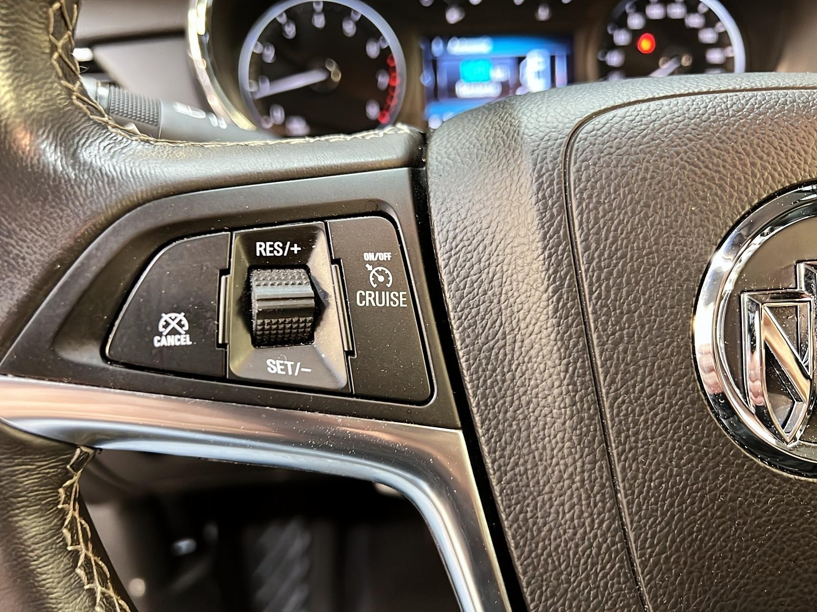 Buick Encore PREFERRED 2020 - image #20