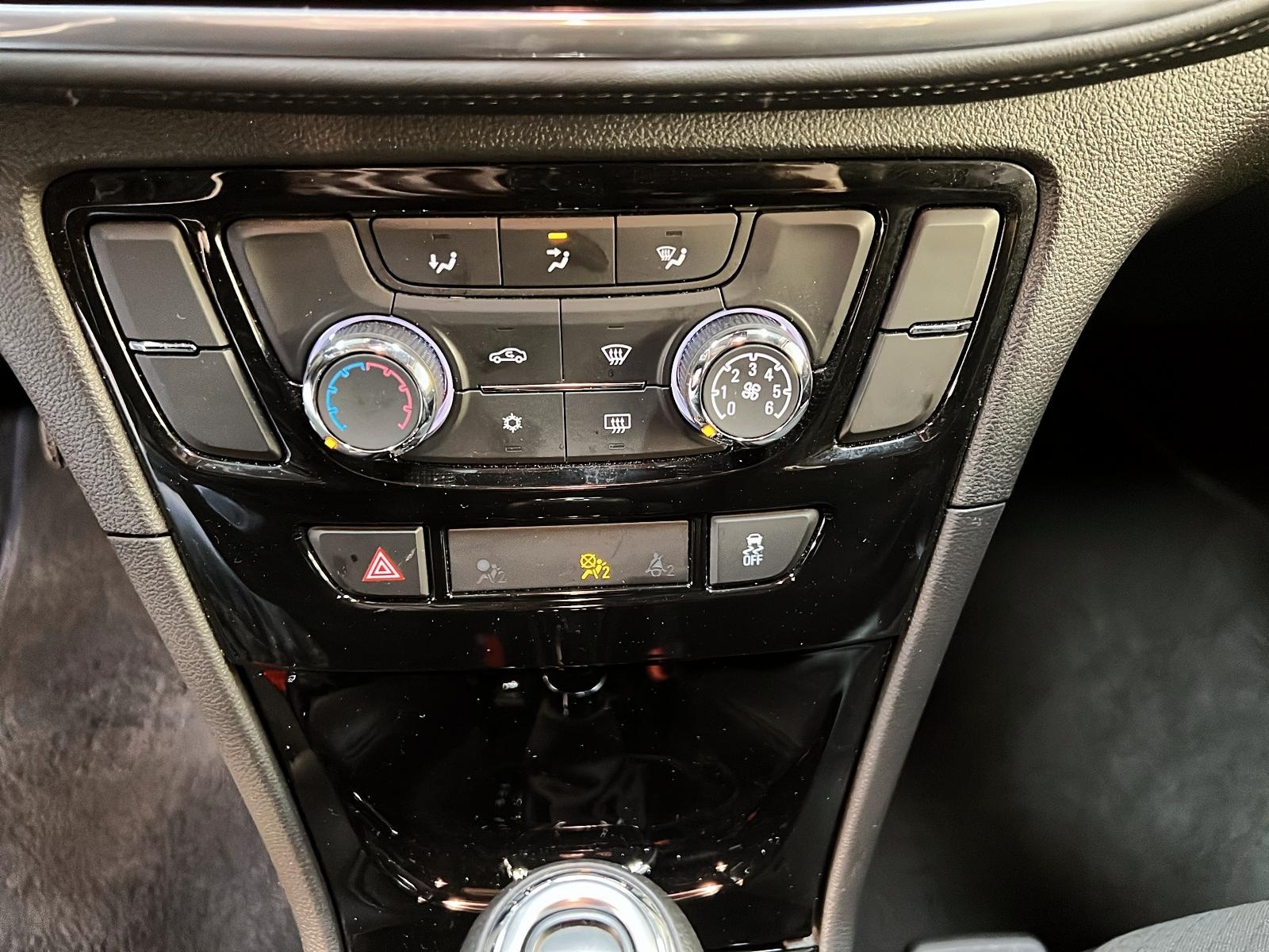 Buick Encore 2020 - Image #14