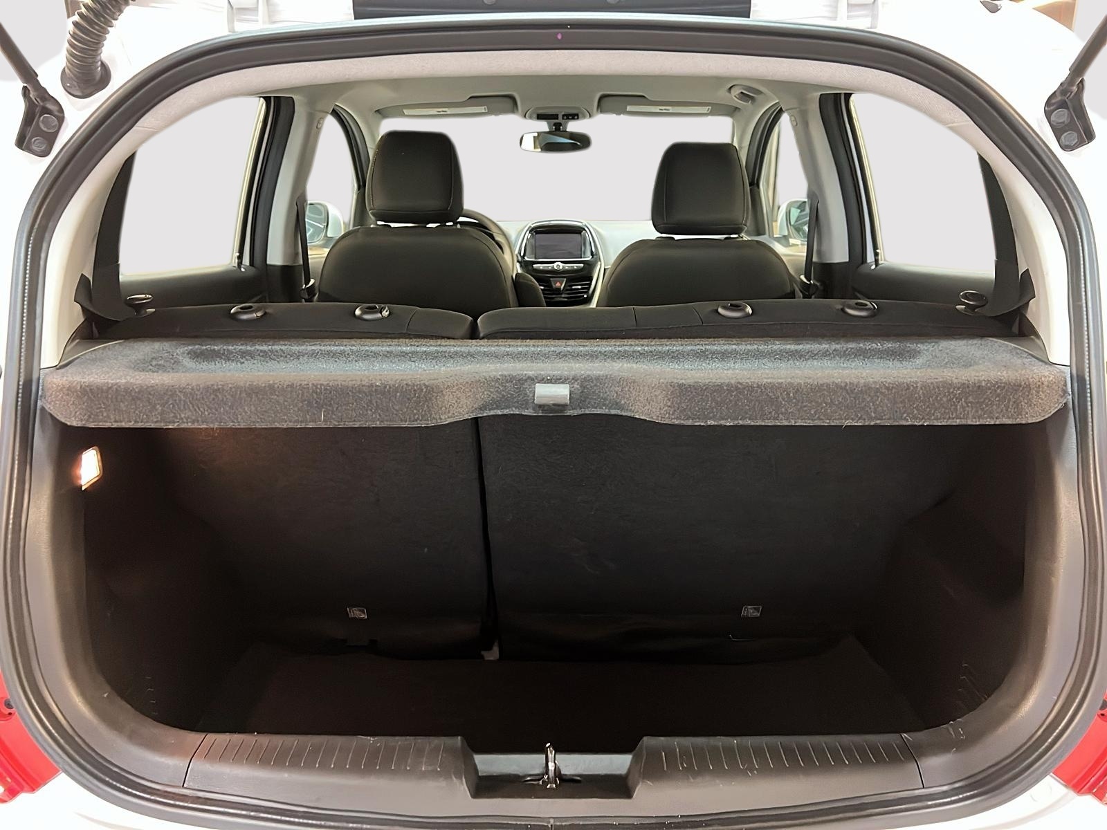 Chevrolet Spark 1LT 2022 - image #12