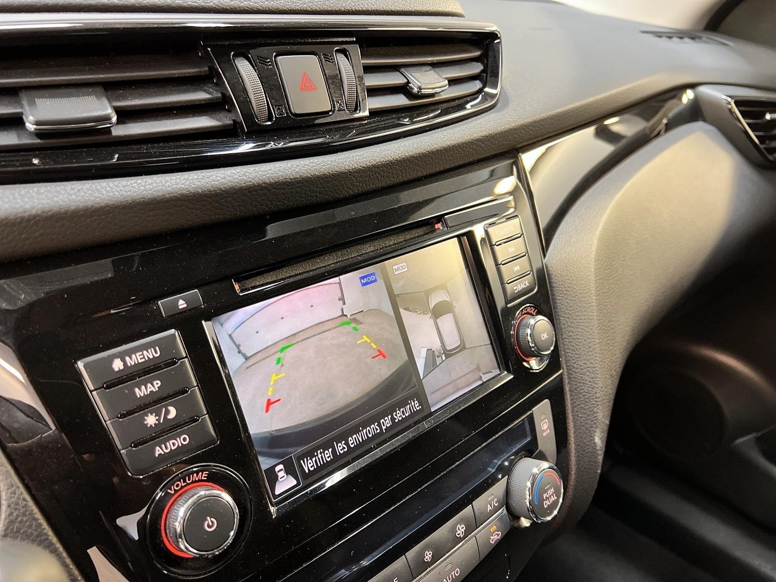 Nissan Qashqai SL CUIR TOIT NAV 4RM 2022 - image #18