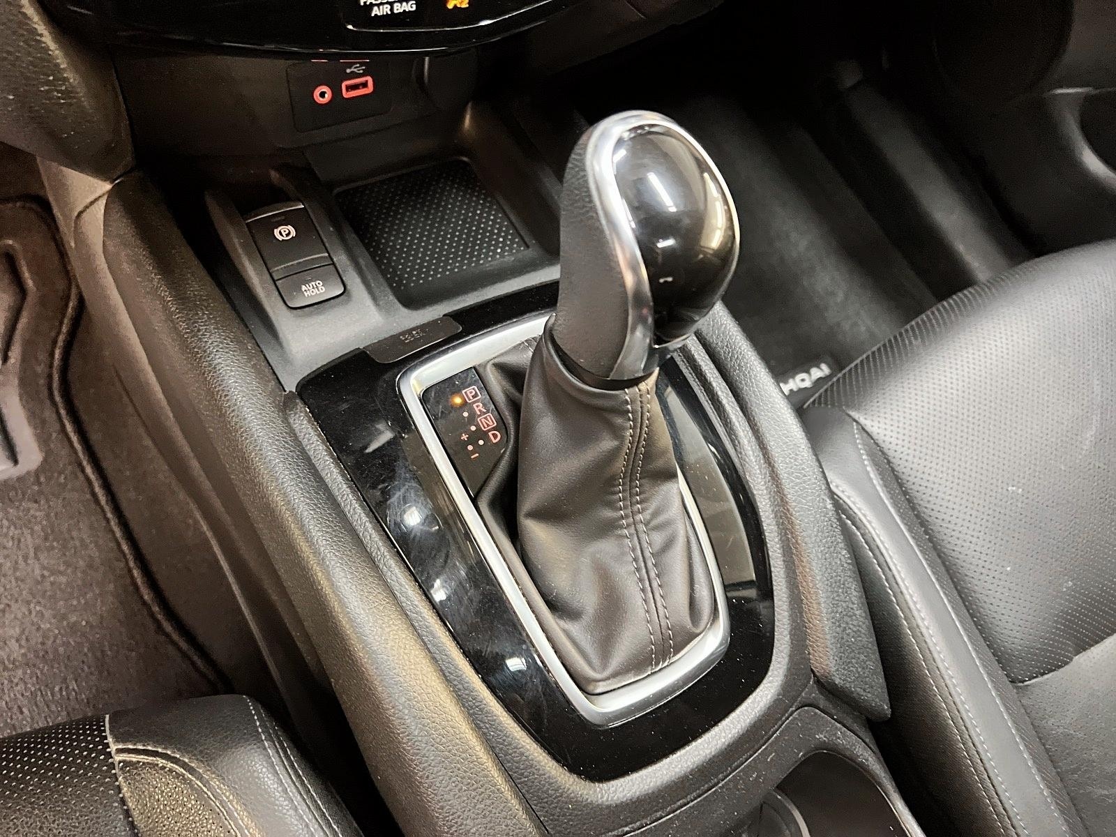 Nissan Qashqai SL CUIR TOIT NAV 4RM 2022 - image #14