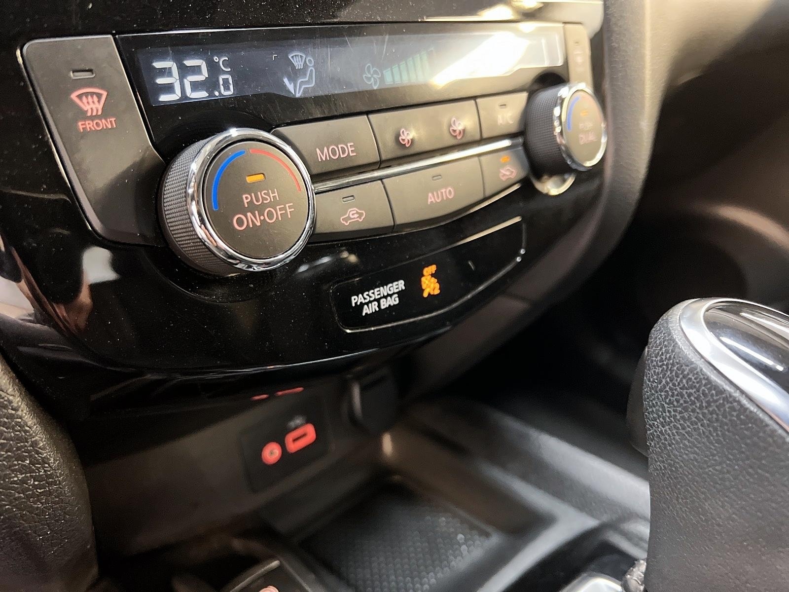 Nissan Qashqai SL CUIR TOIT NAV 4RM 2022 - image #16