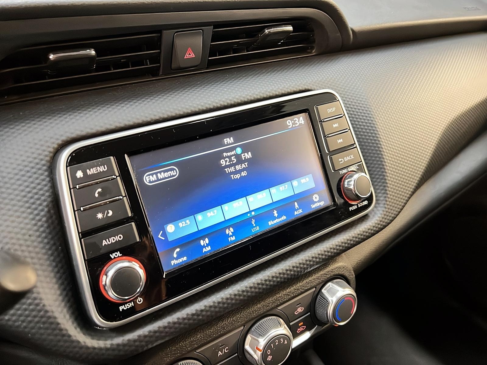 Nissan Kicks S 2023 - image #15