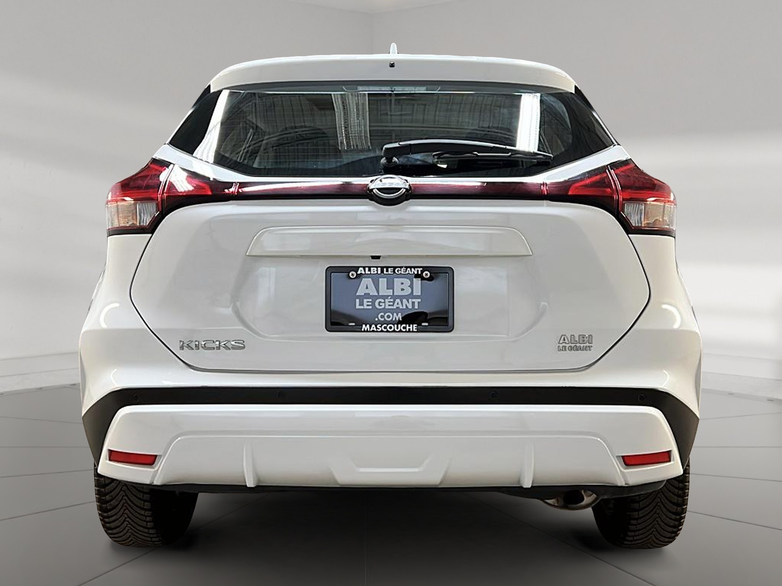 Nissan Kicks S 2023 - image #5
