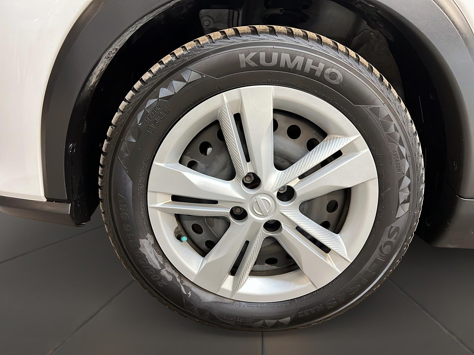 Nissan Kicks S 2023 - image #24