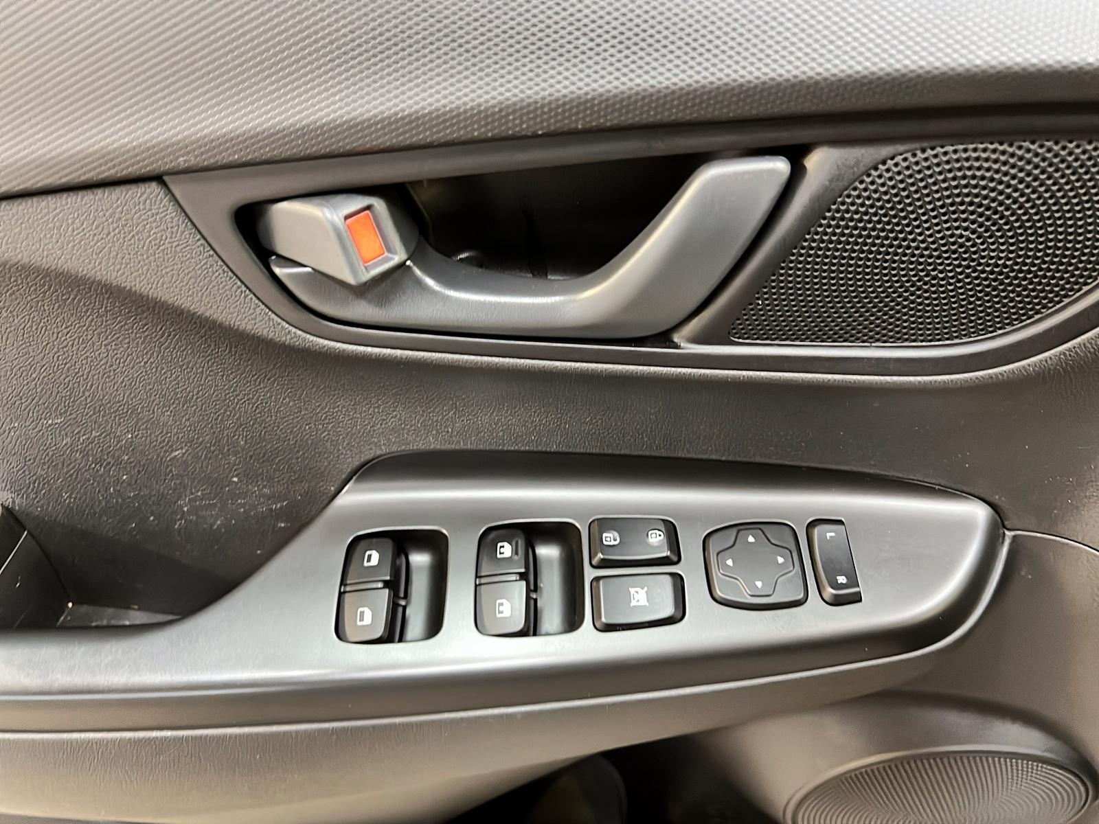Hyundai Kona PREFERRED 4RM 2023 - image #21