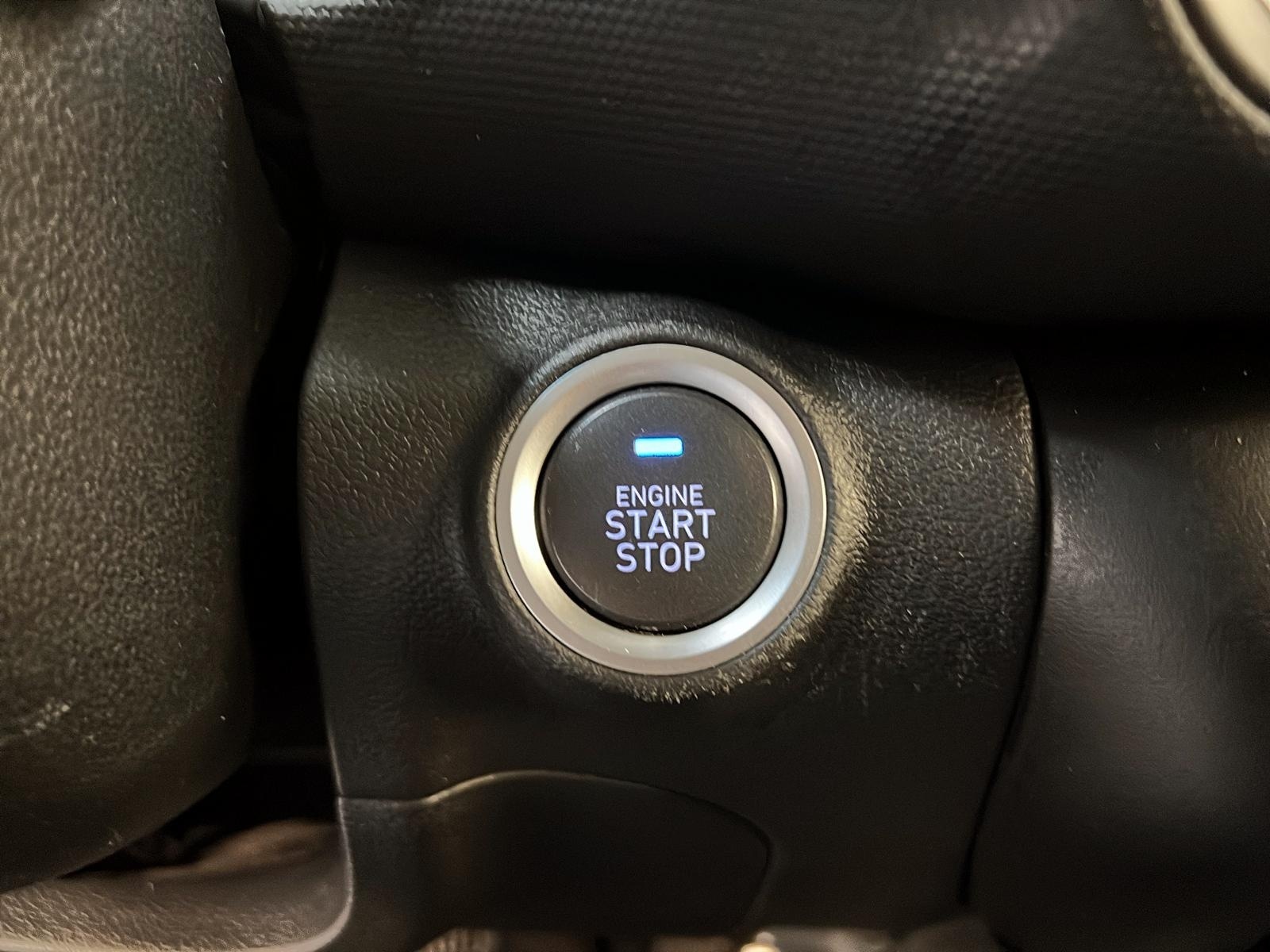 Hyundai Kona PREFERRED 4RM 2023 - image #17