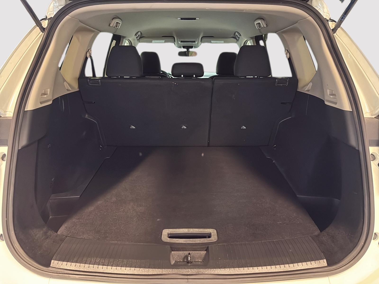 Nissan Rogue 2024 - Image #12