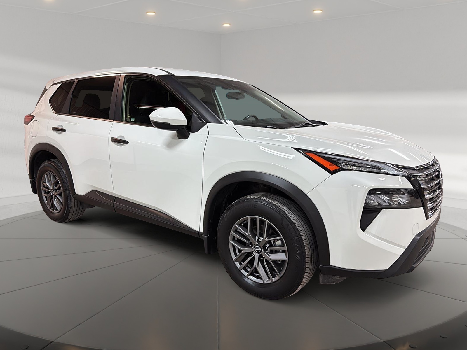 Nissan Rogue 2024 - Image #3