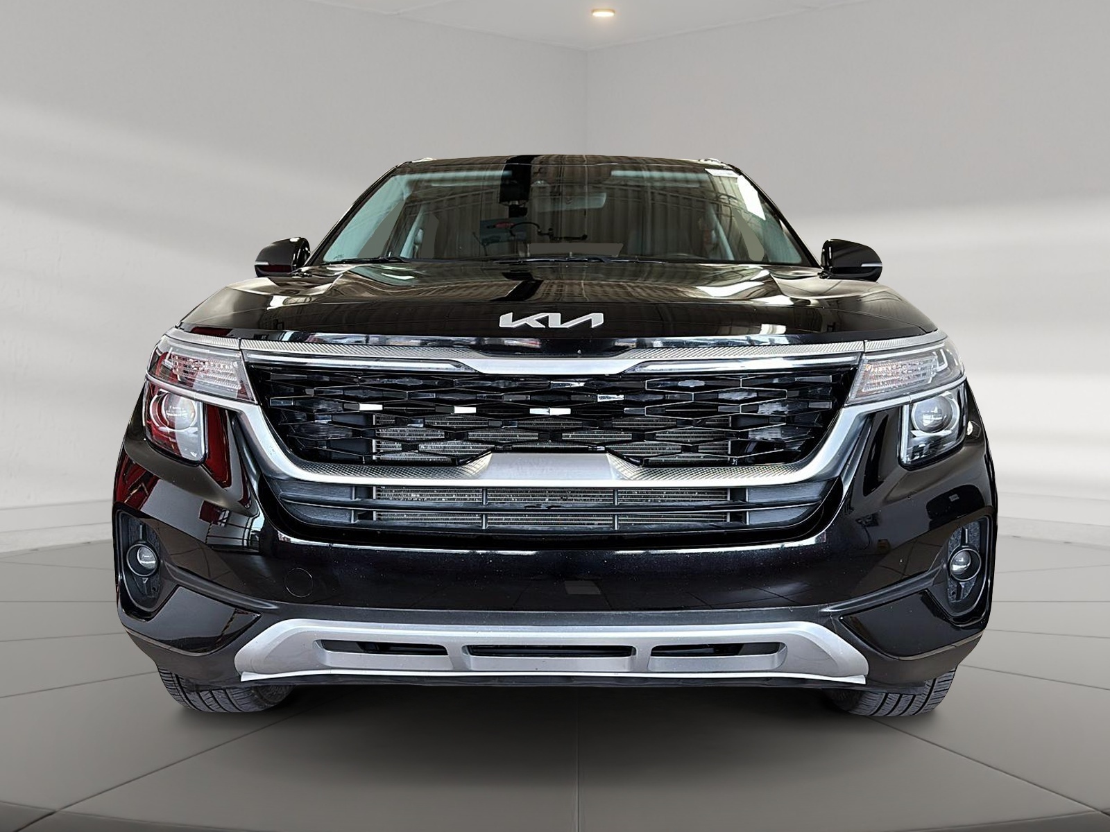 Kia SELTOS 2023 - Image #2