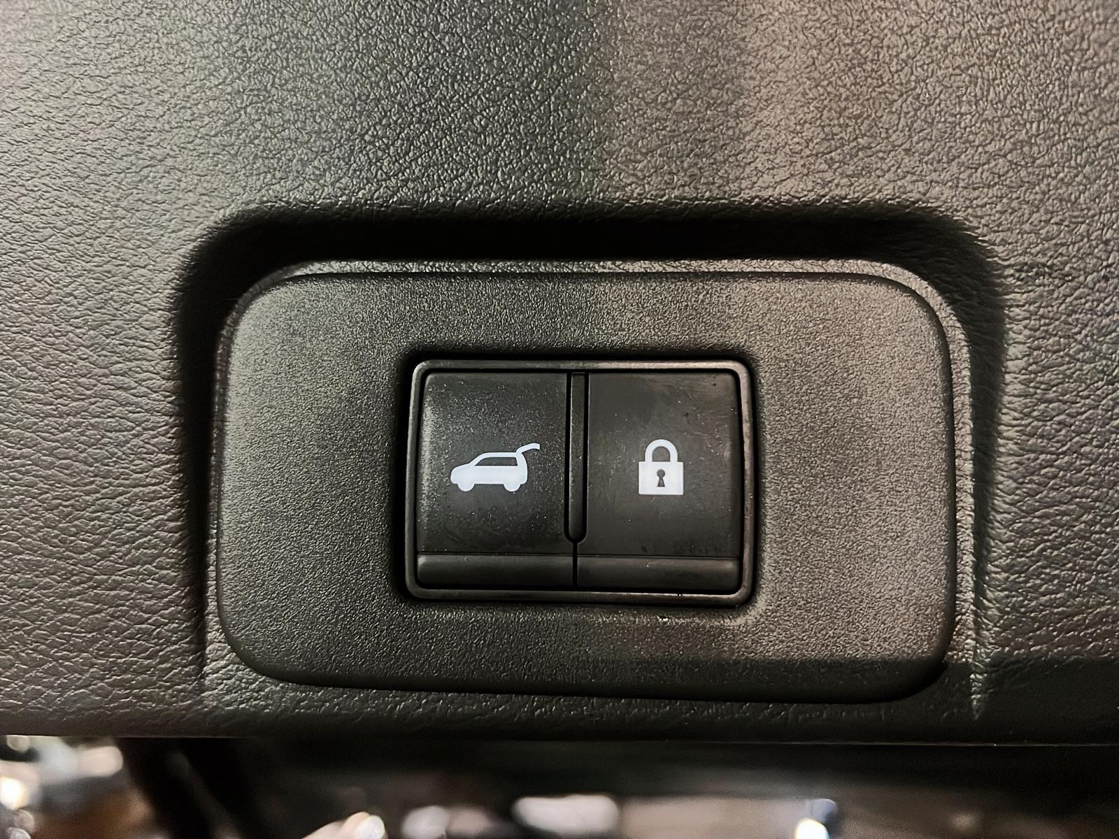 Nissan Rogue SV TOIT PANO 4RM 2024 - image #15