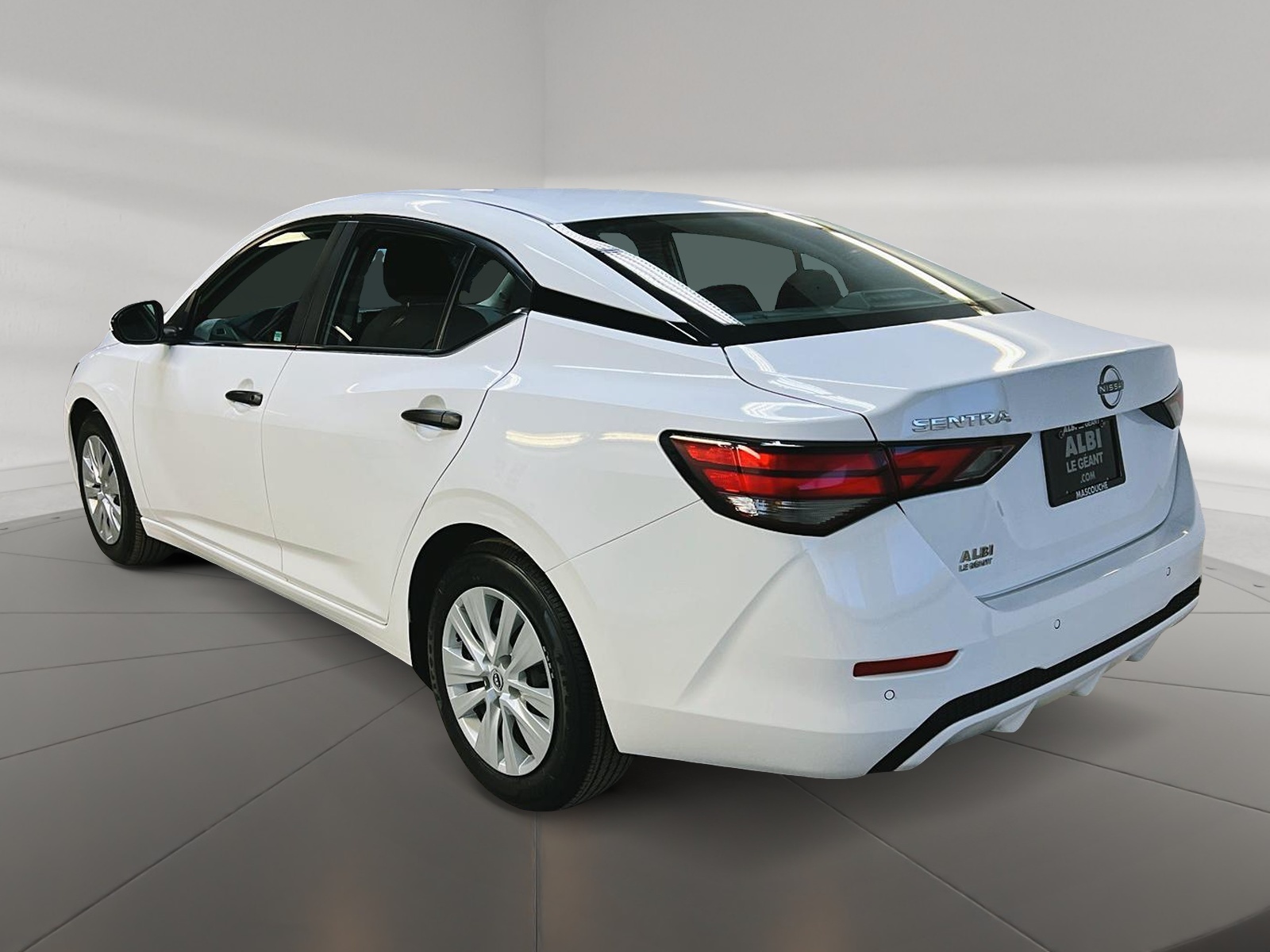 Nissan Sentra S 2024 - image #6
