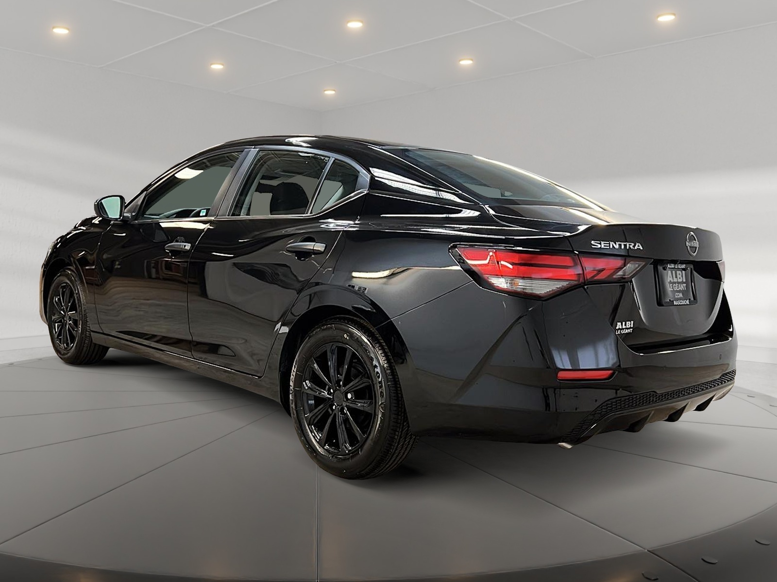 Nissan Sentra S 2024 - image #6