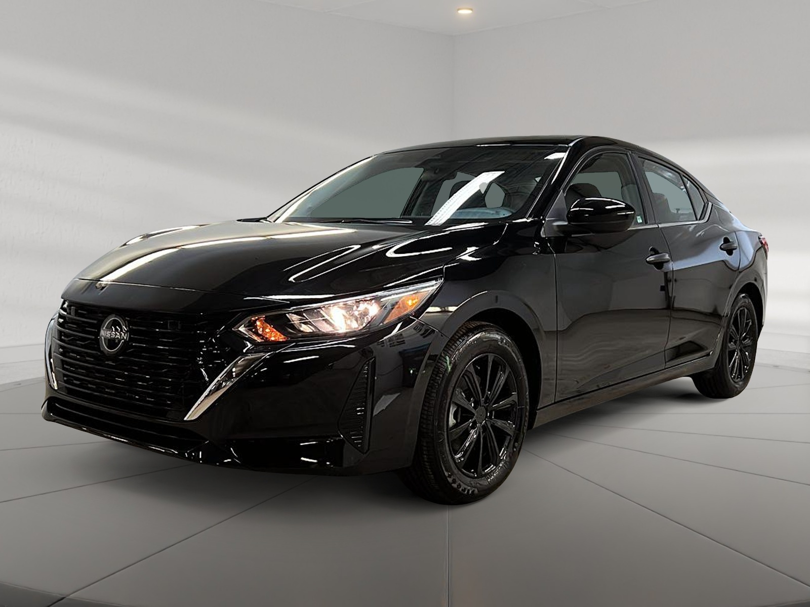 Nissan Sentra S 2024 - image #1