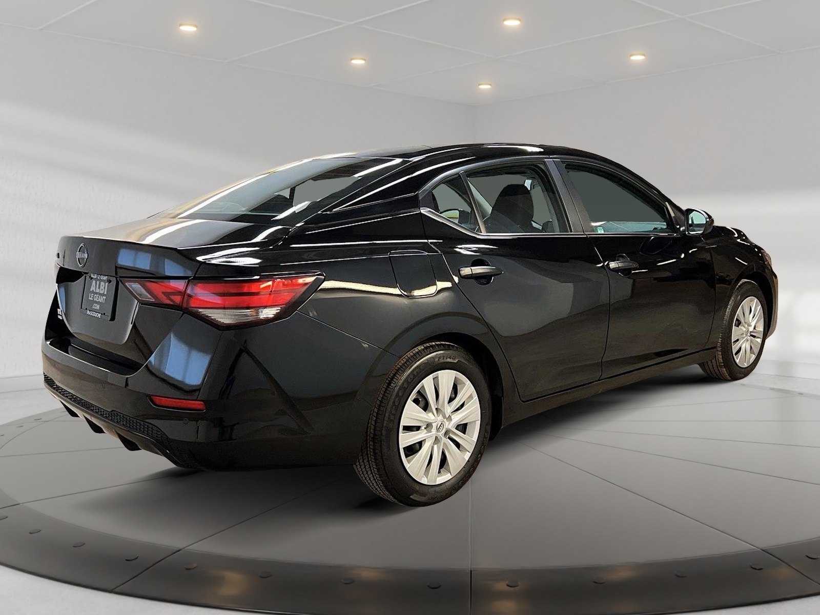 Nissan Sentra S 2024 - image #4