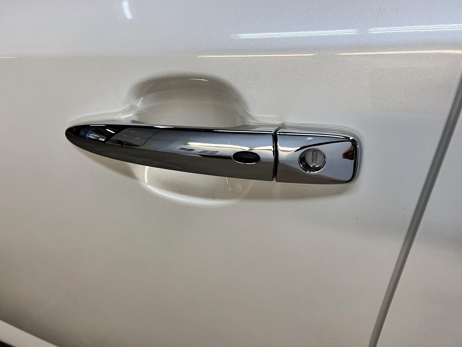 Nissan Leaf SV NAV 2023 - image #25