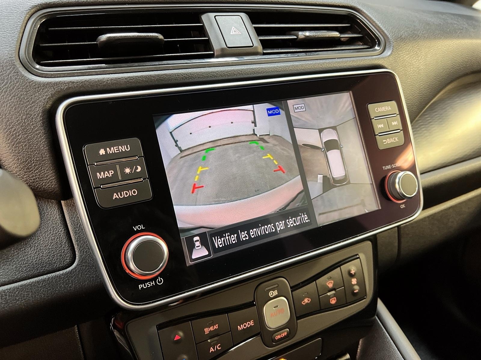 Nissan Leaf SV NAV 2023 - image #16