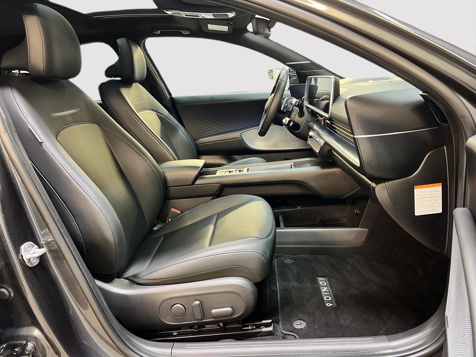 Hyundai IONIQ 6 PREFERRED ULTIMATE  CUIR TOIT NAV 2024 - image #8