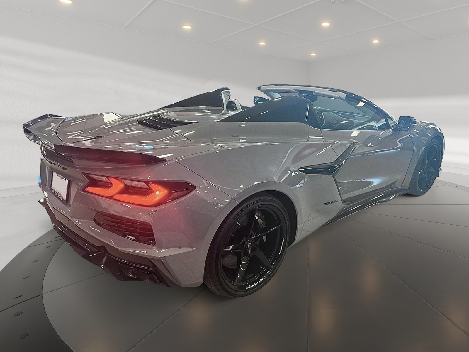 Chevrolet Corvette E-RAY 3LZ 2024 — photo 4