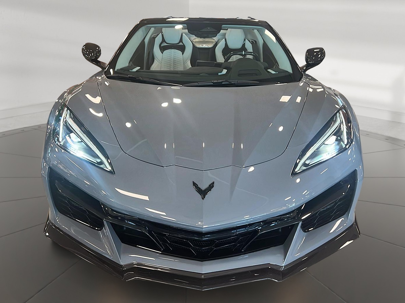 Chevrolet Corvette E-RAY 3LZ 2024 — photo 8