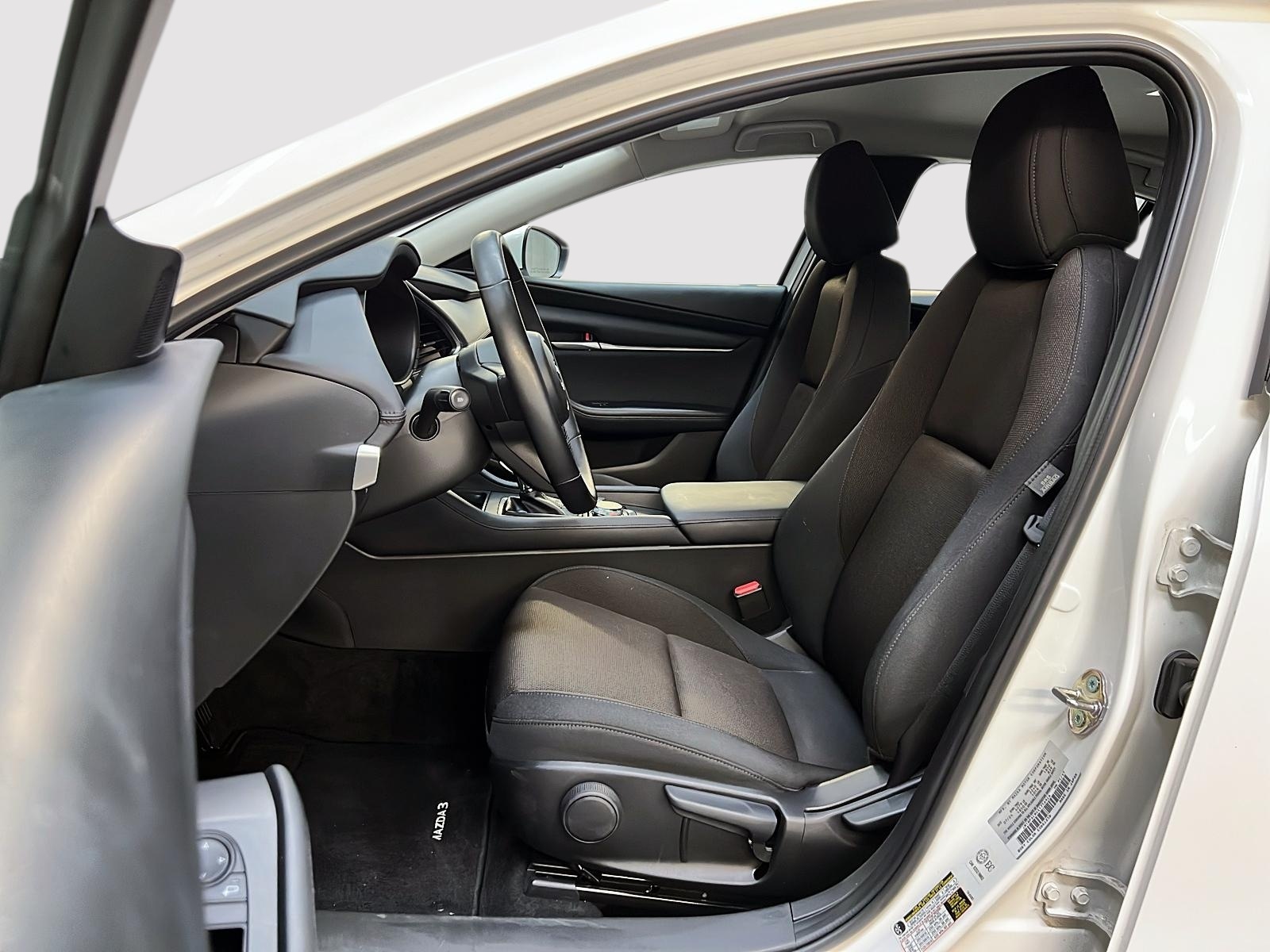 Mazda Mazda3 2025 - Image #7