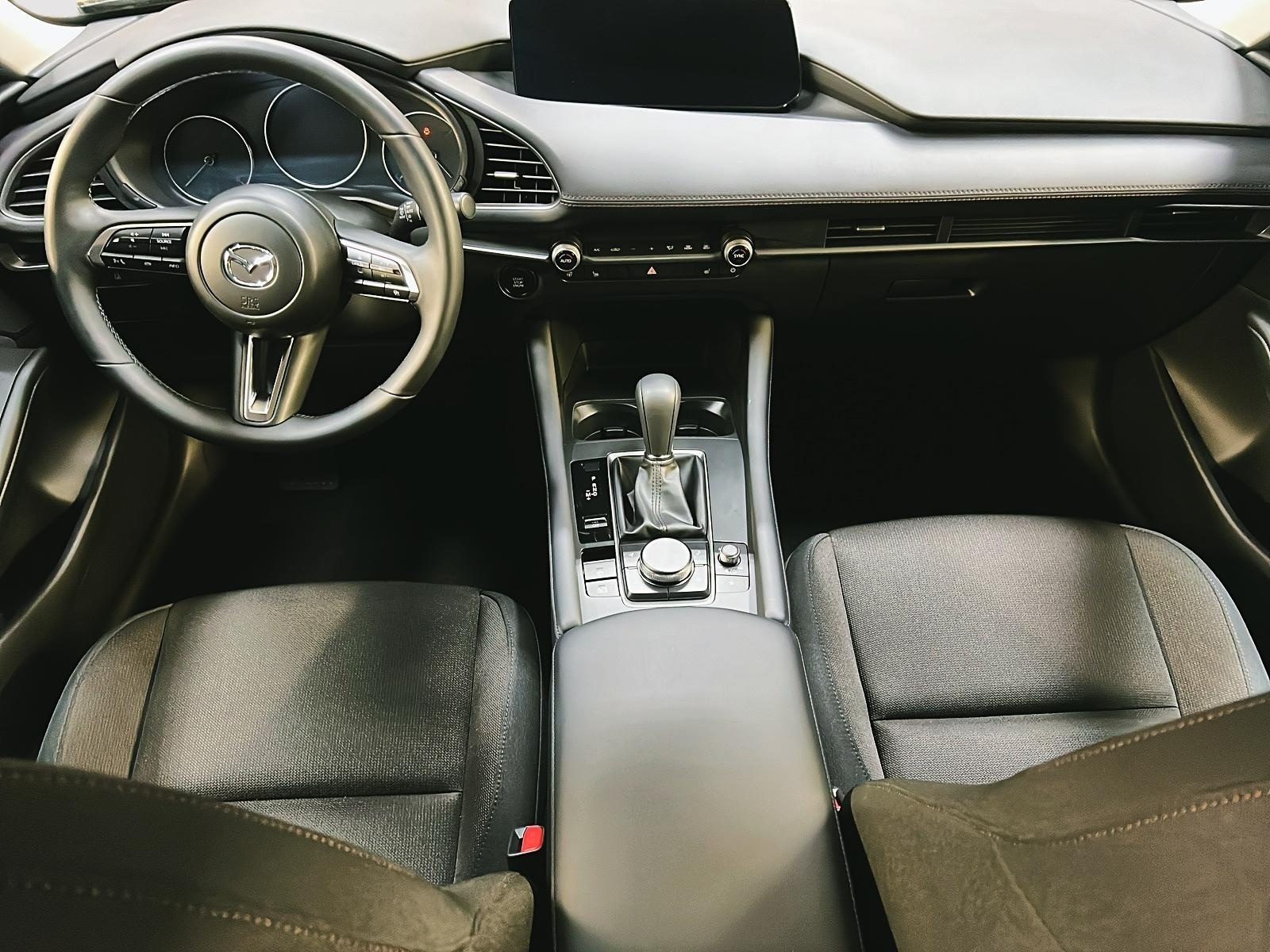 Mazda Mazda3 GS 2025 - image #10