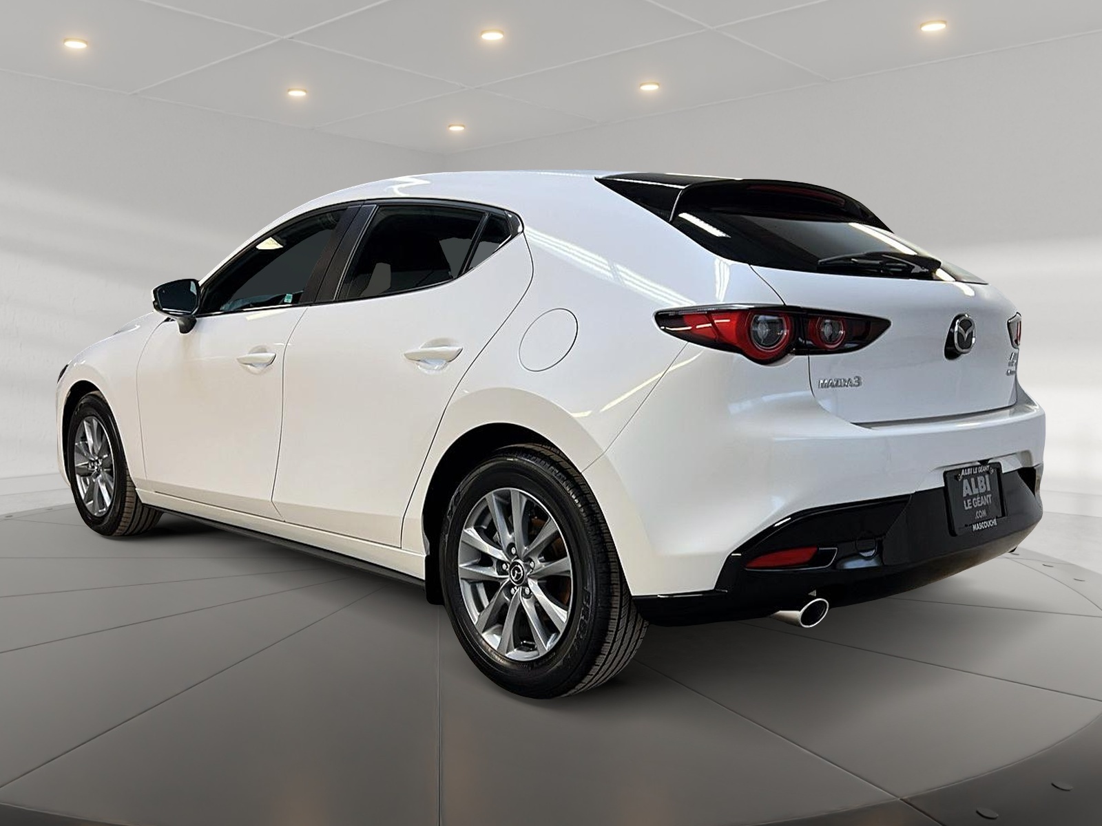 Mazda Mazda3 Sport 2025 - Image #6
