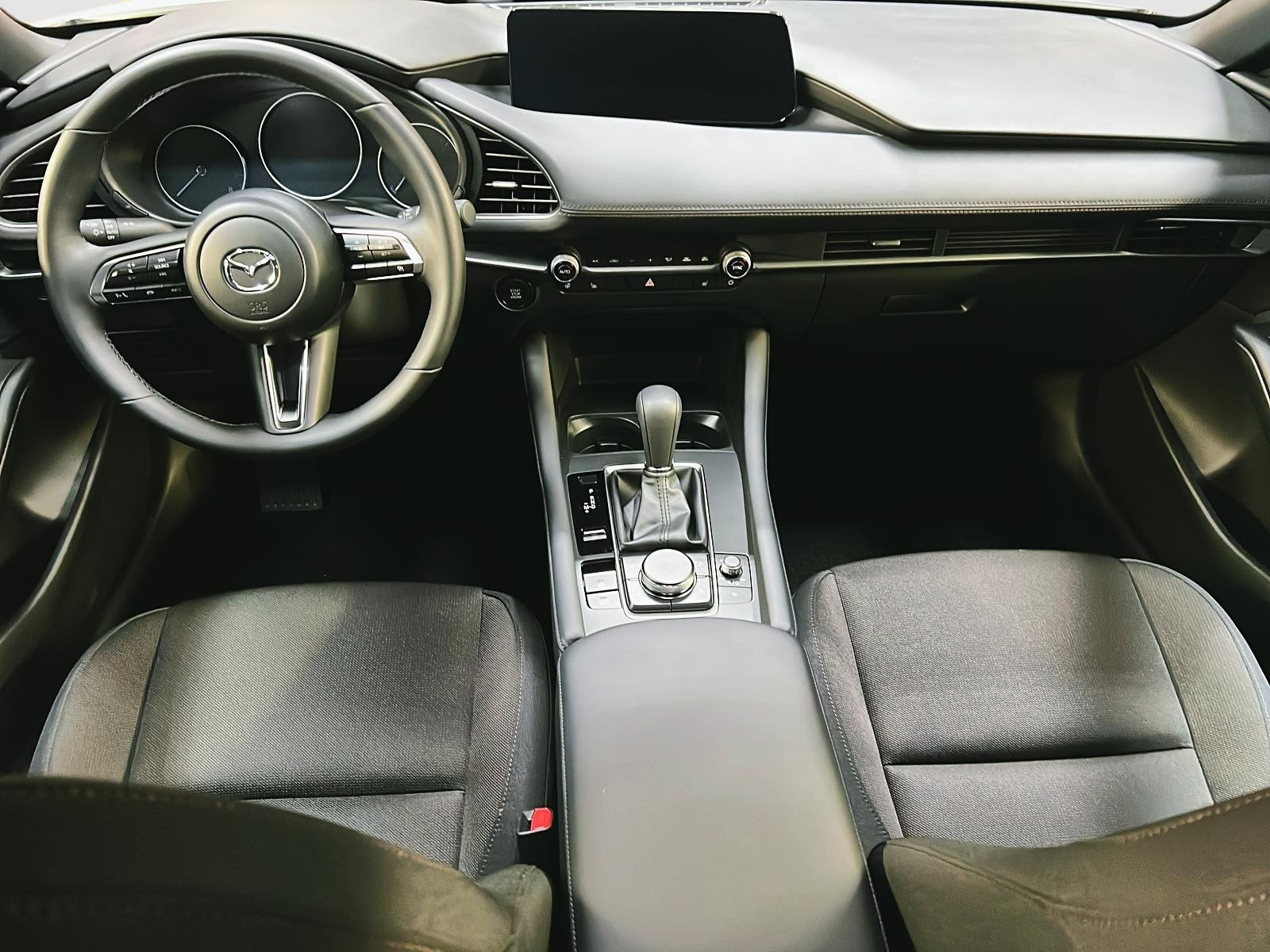 Mazda Mazda3 Sport 2025 - Image #10