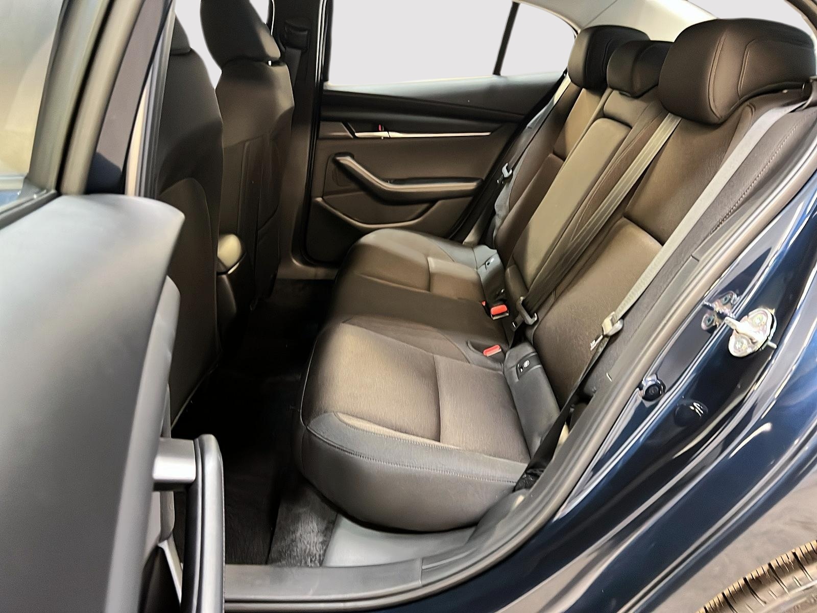 Mazda Mazda3 GS 2025 - image #9