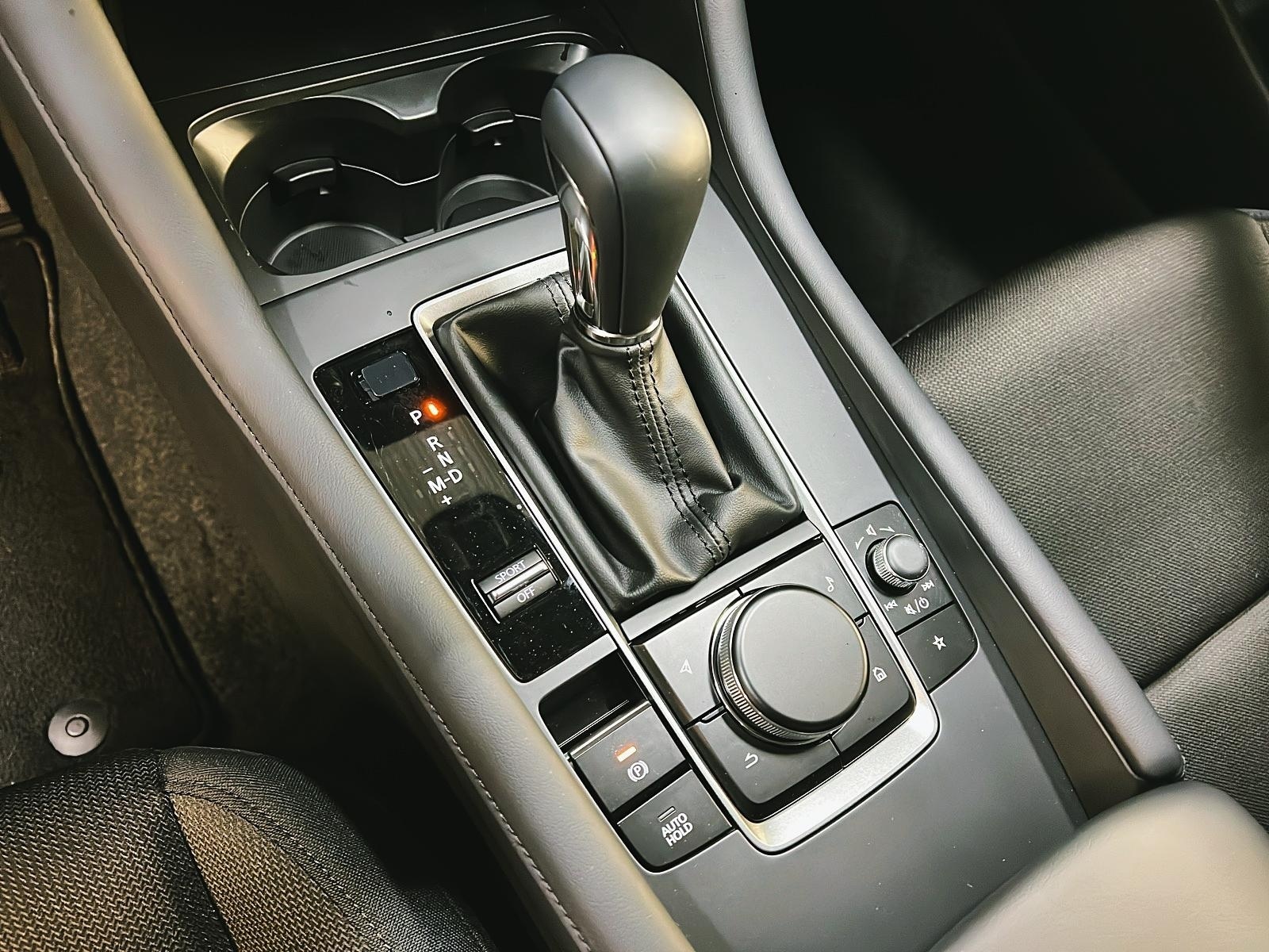 Mazda Mazda3 GS 2025 - image #13