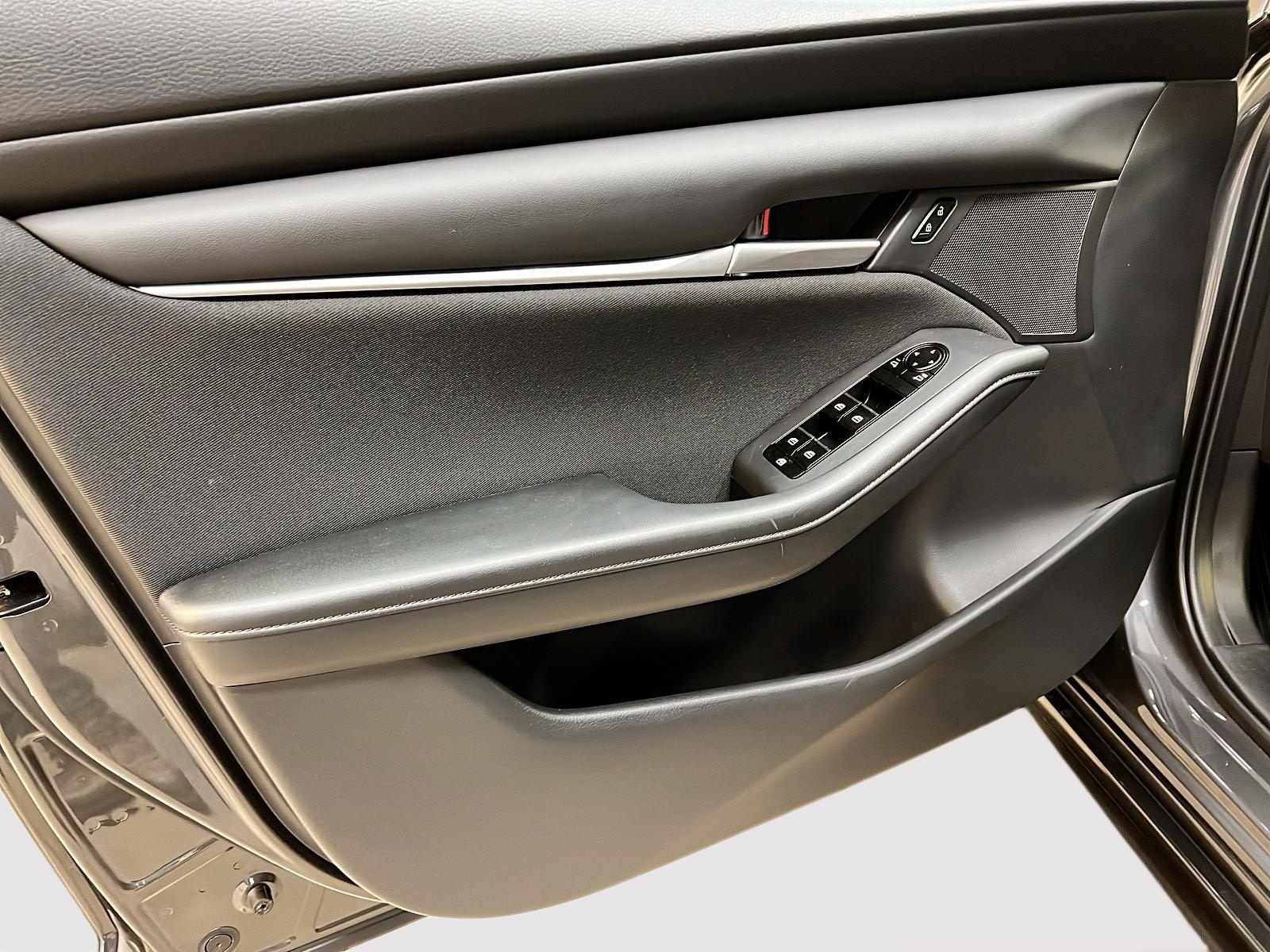 Mazda Mazda3 Sport GX 2025 - image #23