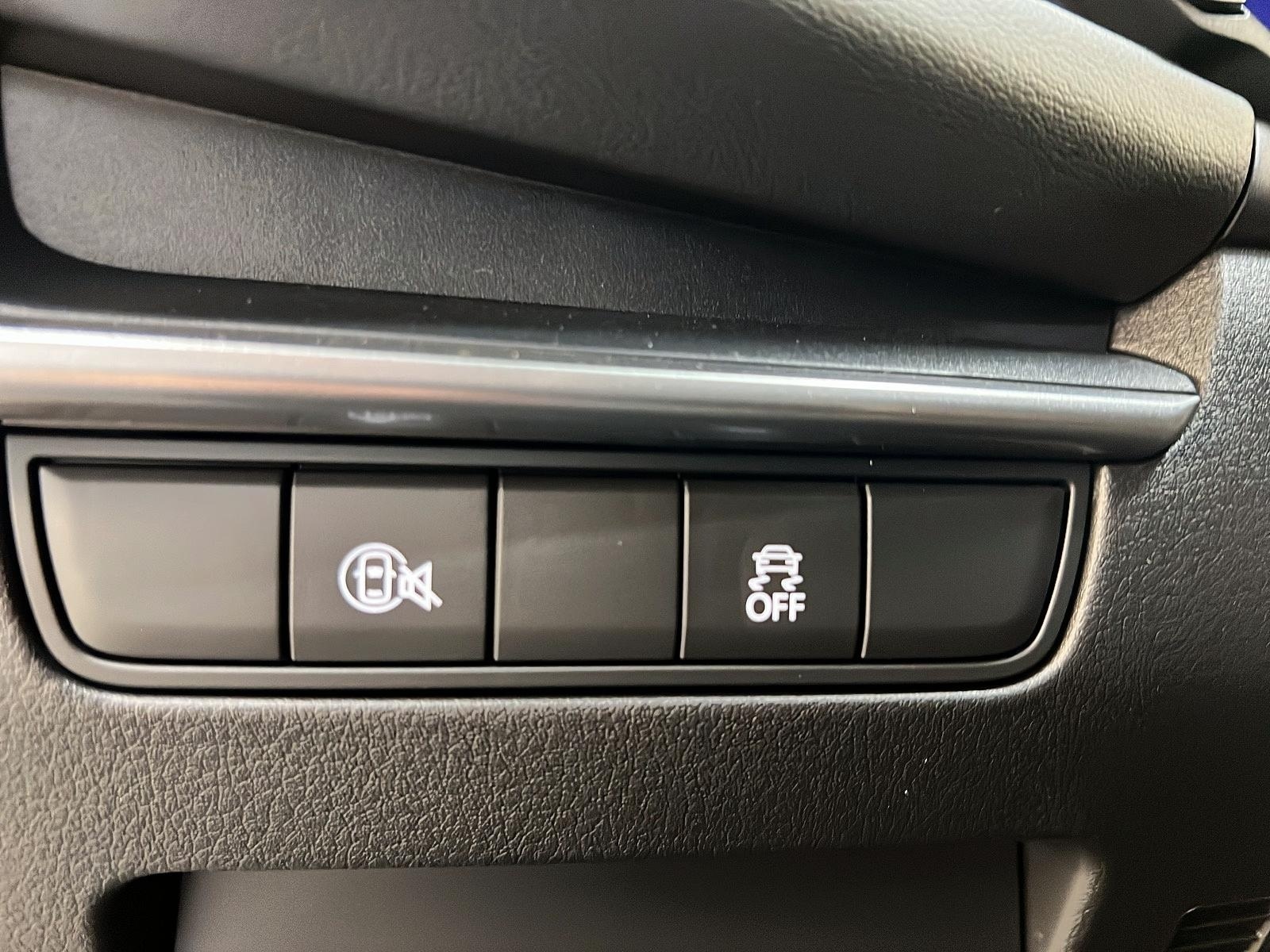 Mazda Mazda3 Sport GX 2025 - image #21