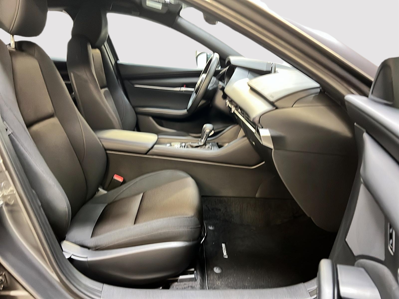 Mazda Mazda3 Sport GX 2025 - image #8