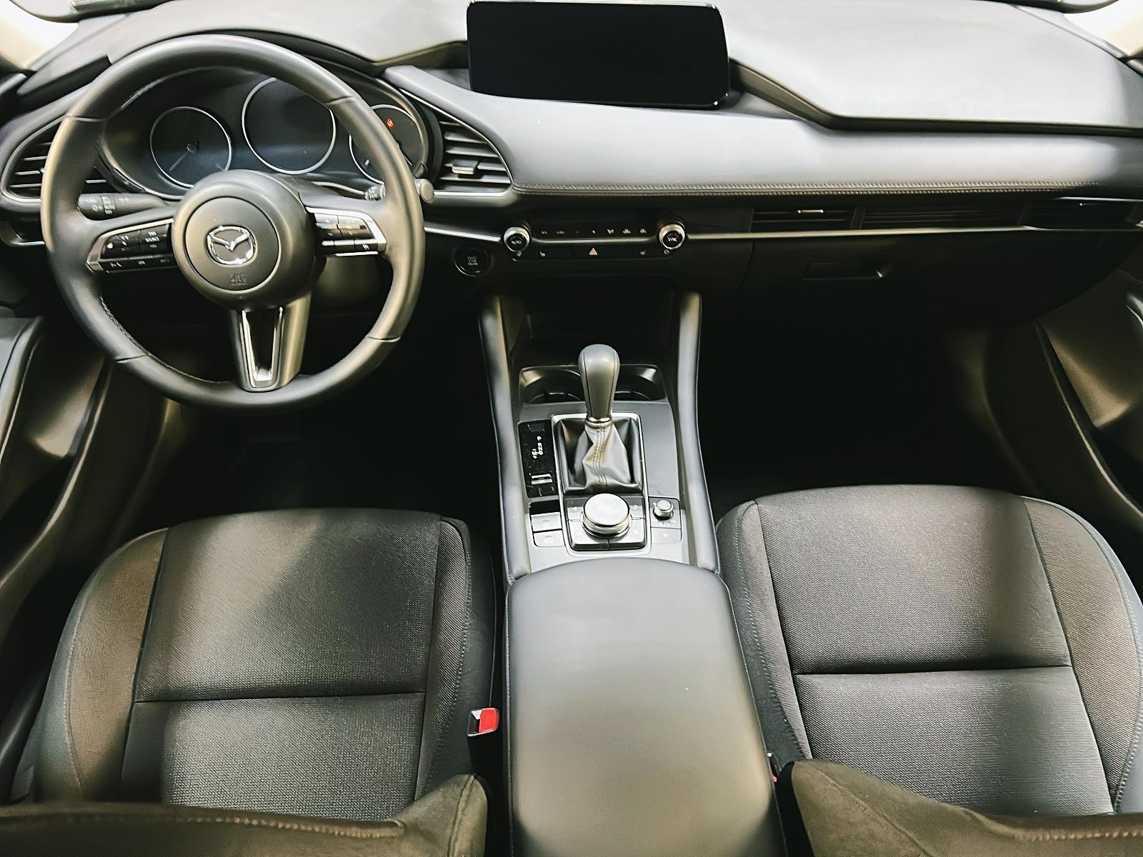 Mazda Mazda3 GS 2025 - image #10