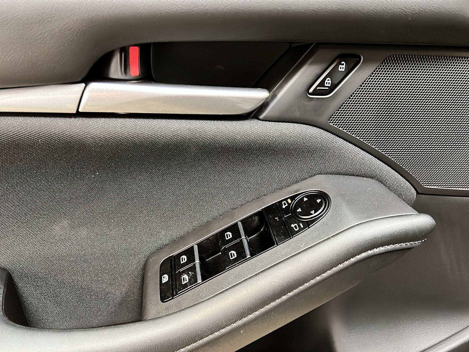 Mazda Mazda3 GS 2025 - image #22