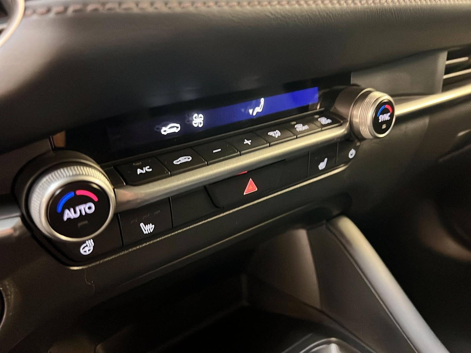 Mazda Mazda3 GS 2025 - image #14