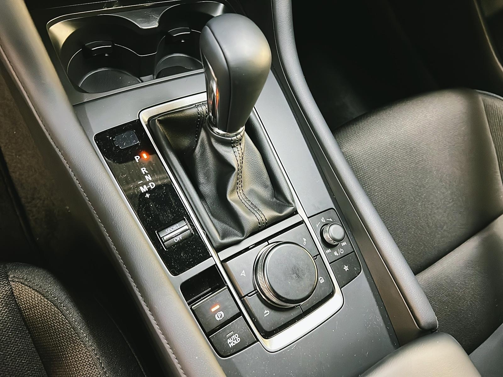 Mazda Mazda3 GS 2025 - image #13