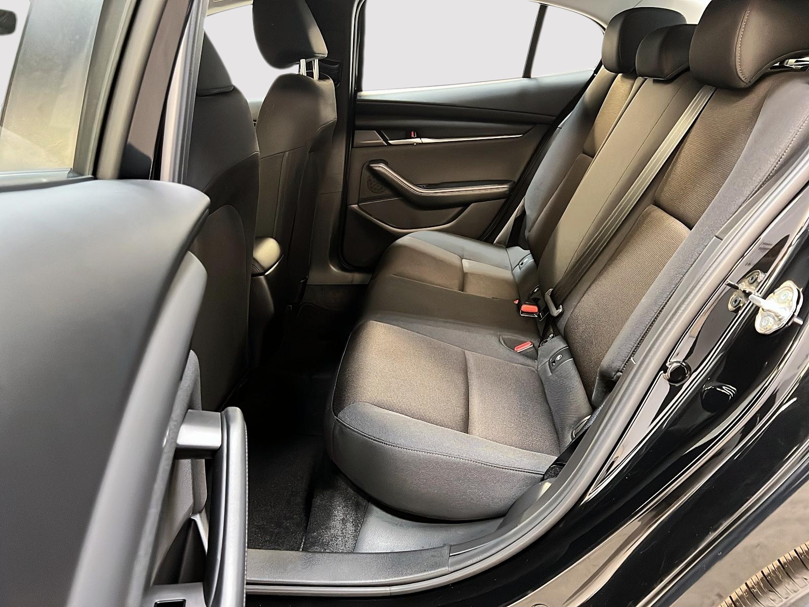 Mazda Mazda3 GX 2025 - image #9