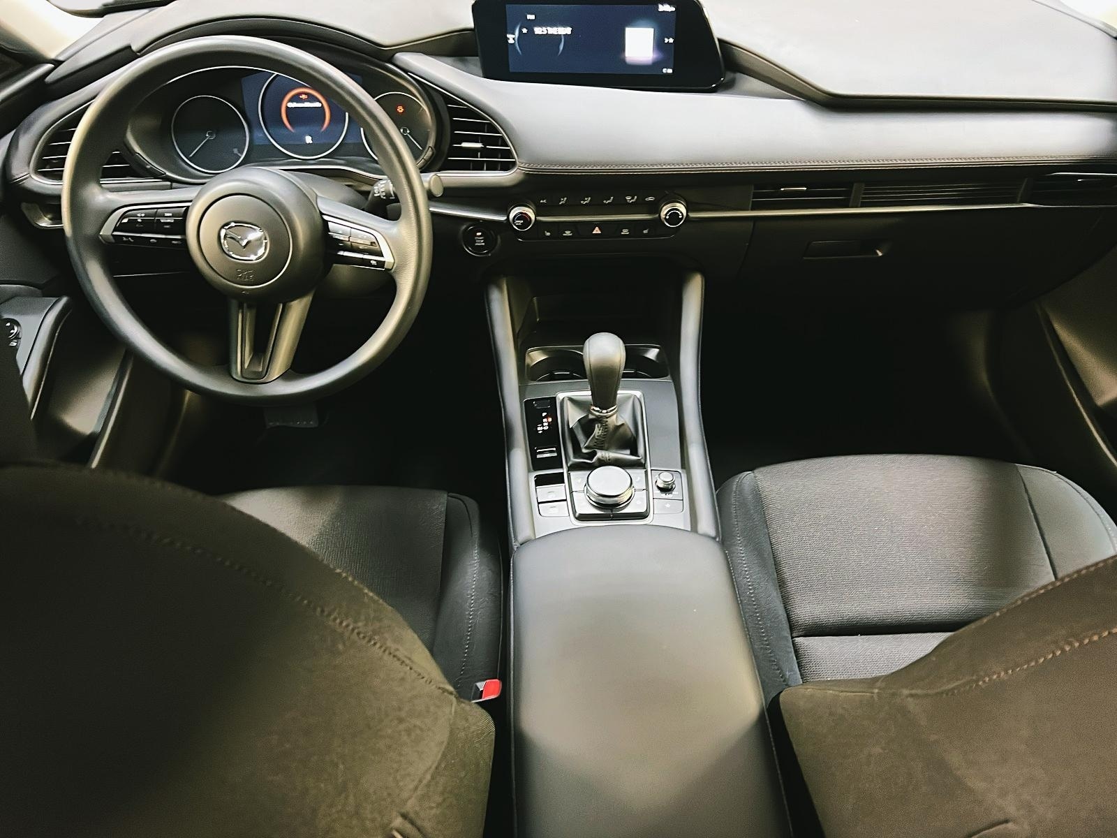 Mazda Mazda3 GX 2025 - image #10