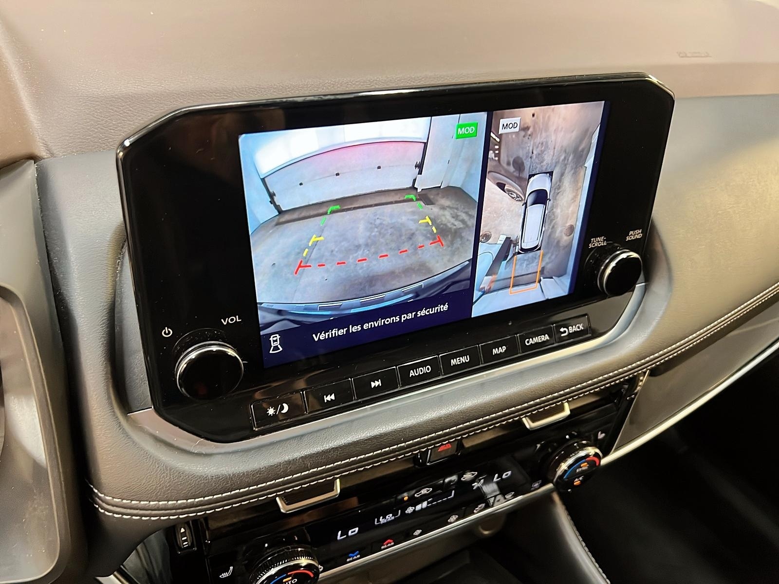 Nissan Rogue SL CUIR TOIT PANO NAV 4RM 2023 - image #19