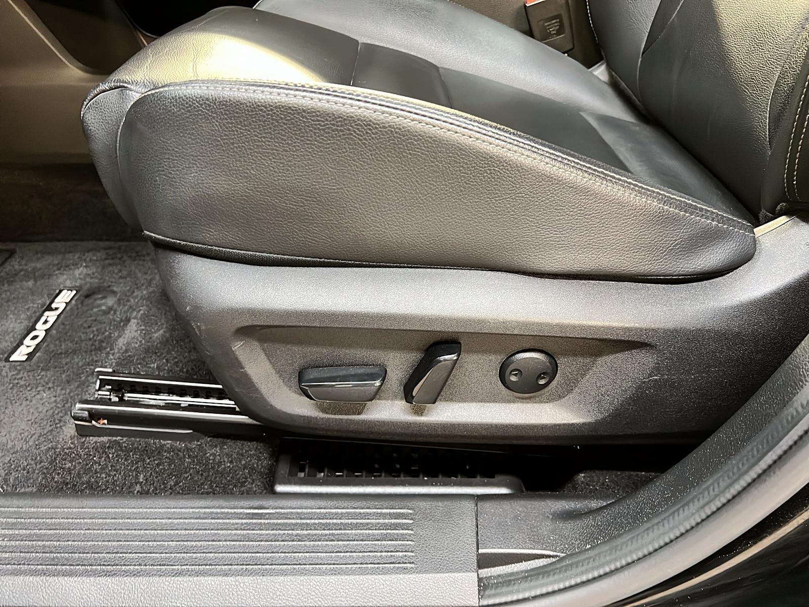 Nissan Rogue SL CUIR TOIT PANO NAV 4RM 2023 - image #27